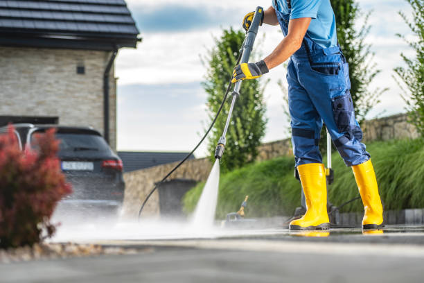 Best Sidewalk and Walkway Cleaning  in Oriole Beach, FL